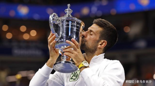 AYX-费德勒在加拿大队比赛中绝杀，大胜引发热议！的简单介绍