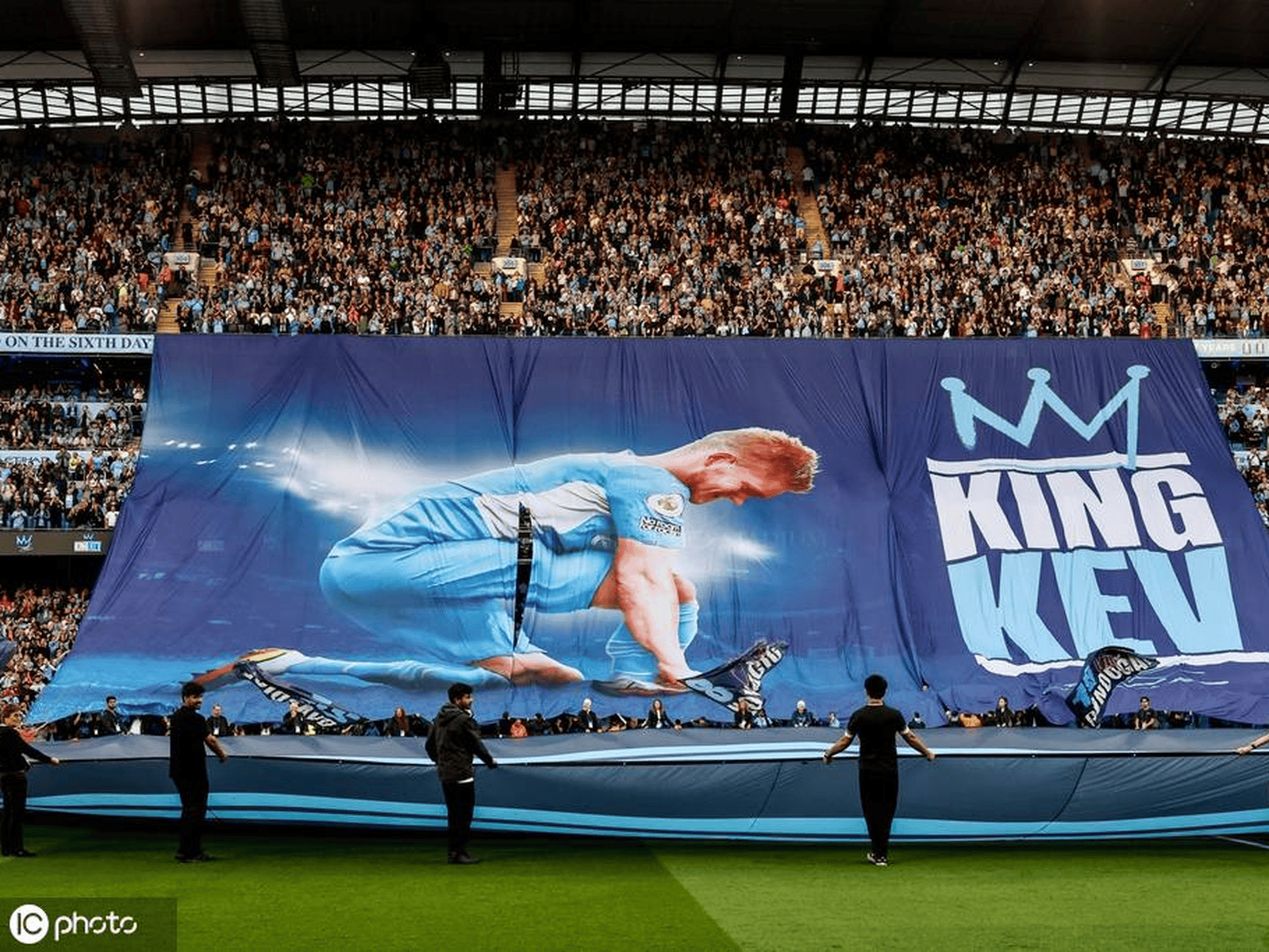 爱游戏体育-关于德布劳内回归赛场，惊险取胜首场状态亮眼，篮网观众沸腾！的信息